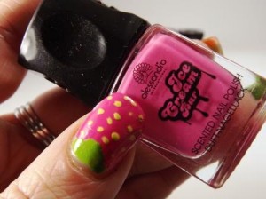 Ice Cream Polish Strawberry-Mint - Ice Cream Bar alessandro Ice Cream Polish Strawberry-Mint - Ice Cream Bar alessandro