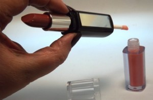 Model Co Lip Duo mit Lippenstift und Lipgloss Model Co Lip Duo mit Lippenstift und Lipgloss